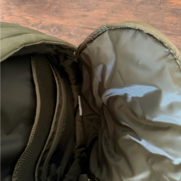 PINK Victoria Secret Puffer Quilted Backpack Olive Green Mesh Pockets Zip Front - Picture 4 of 5